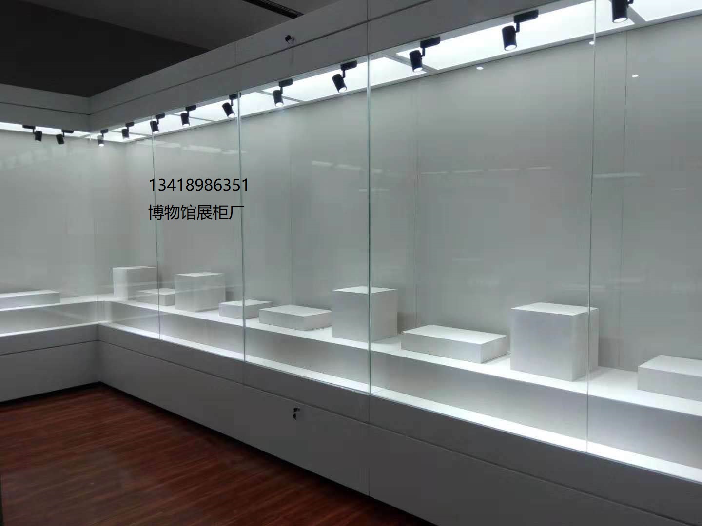 博物馆展柜