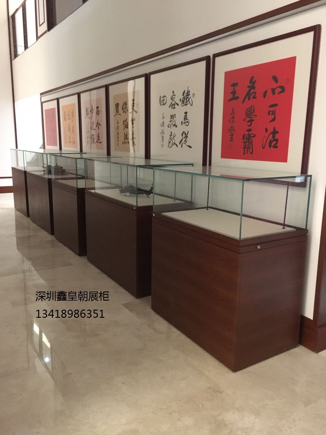 博物馆展柜
