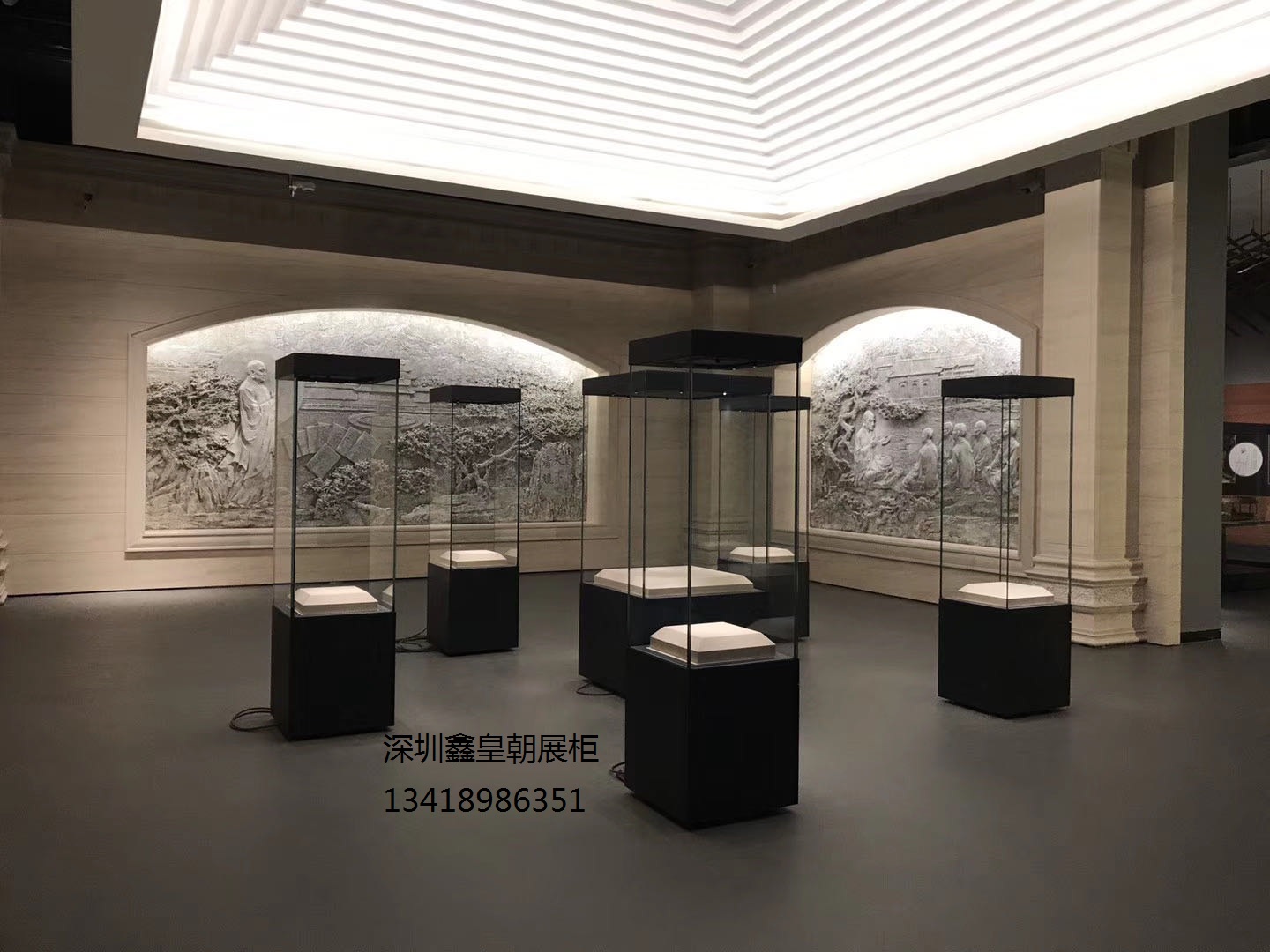 博物馆展柜